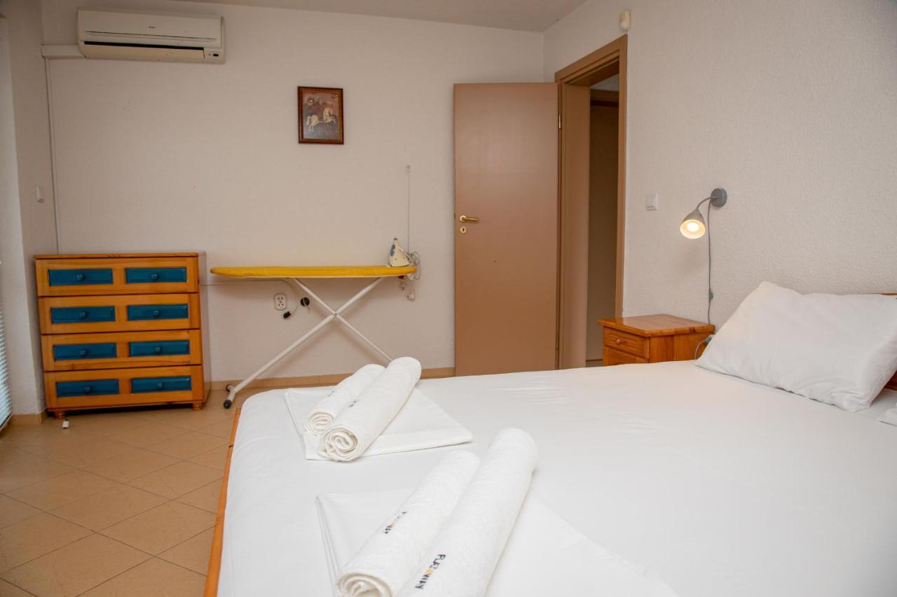 Villa Beni - 4 Bedroom Private House By Flаt Manаger Lozenets Ngoại thất bức ảnh