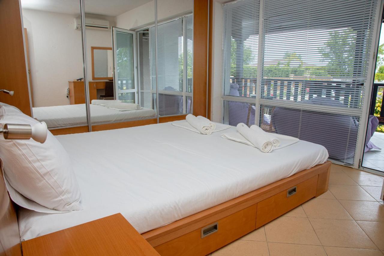 Villa Beni - 4 Bedroom Private House By Flаt Manаger Lozenets Ngoại thất bức ảnh